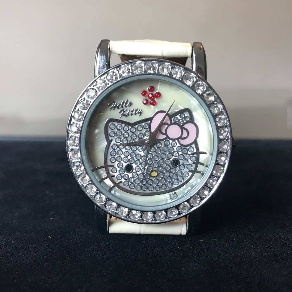 Hello Kitty Genuine Leather Watch
